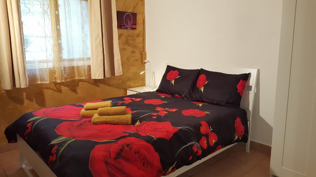 Netanya Motel Pierre Szoba fotó